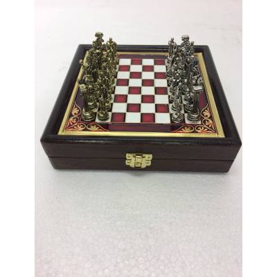 ΜΕΤΑΛΛΙΚΗ ΣΚΑΚΙΕΡΑ ΠΑΝΔΩΡΑ ΤΡΩΙΚΟΣ ΠΟΛΕΜΟΣ