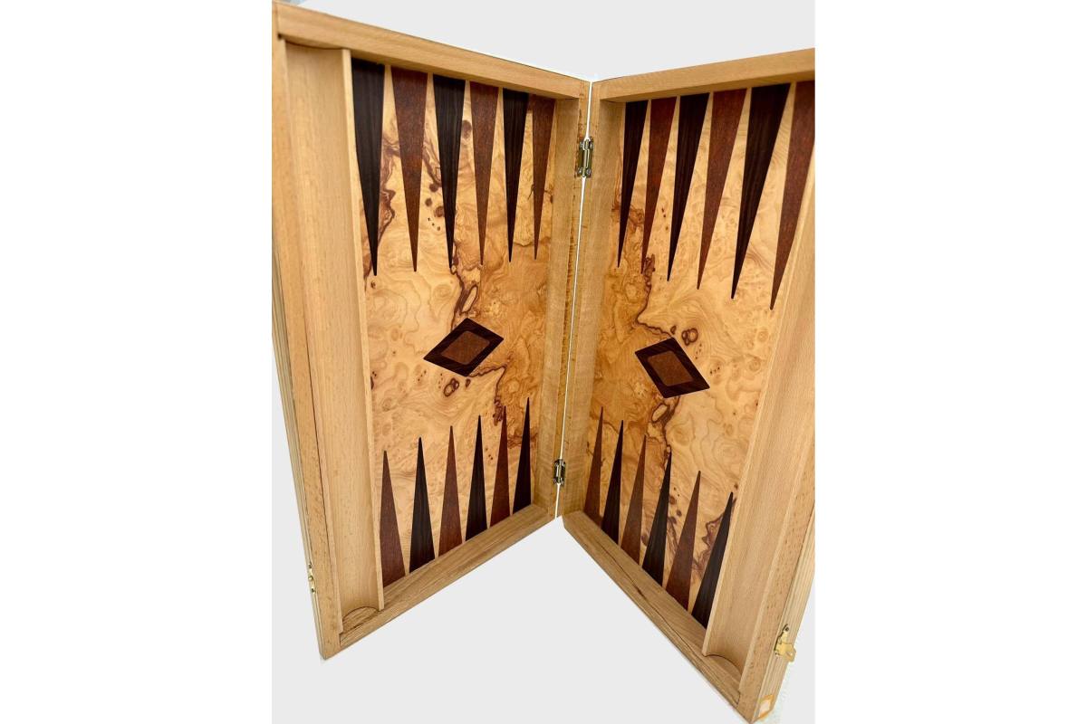 ΤΑΒΛΙ - ΣΚΑΚΙ ΤΥΠΟΥ ΕΛΙΑΣ ΒΑΛΙΤΣΑ